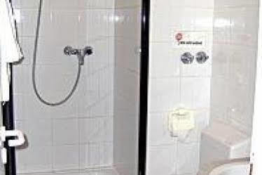 דיסלדורף Artus Hotel מראה חיצוני תמונה